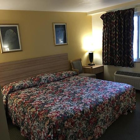 Holiday Motel Waynesburg Extérieur photo